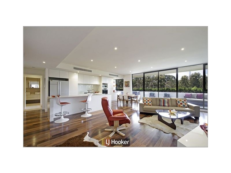 102/17 State Circle, Forrest ACT 2603