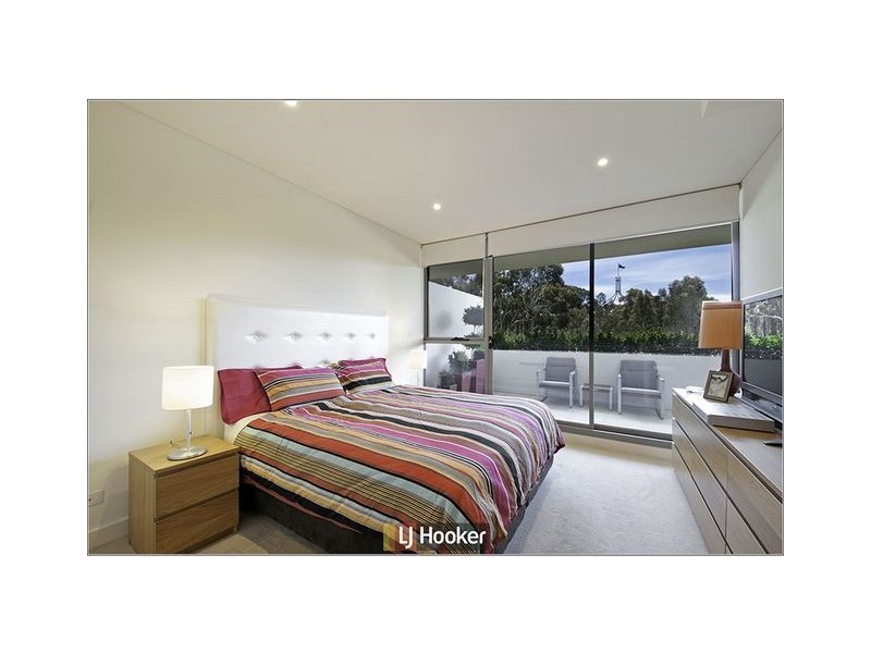 102/17 State Circle, Forrest ACT 2603