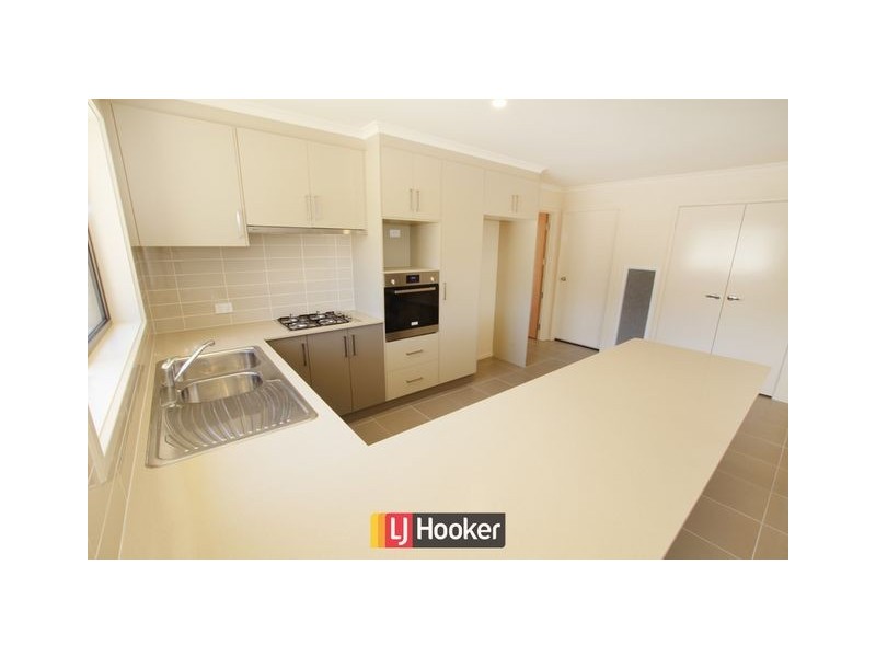 46 Cooley Crescent, Casey ACT 2913