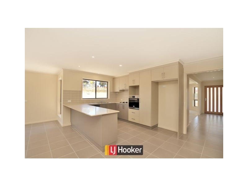 46 Cooley Crescent, Casey ACT 2913