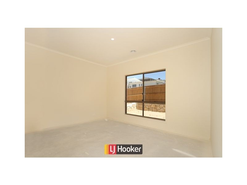 46 Cooley Crescent, Casey ACT 2913