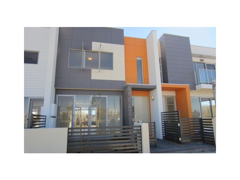 61 Stowport Avenue, Crace ACT 2911