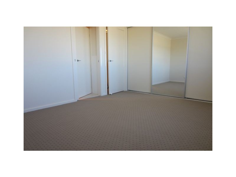 61 Stowport Avenue, Crace ACT 2911