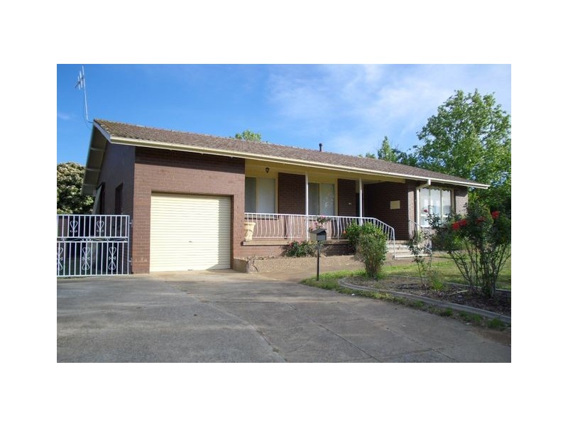 149 Osburn Drive, Macgregor ACT 2615