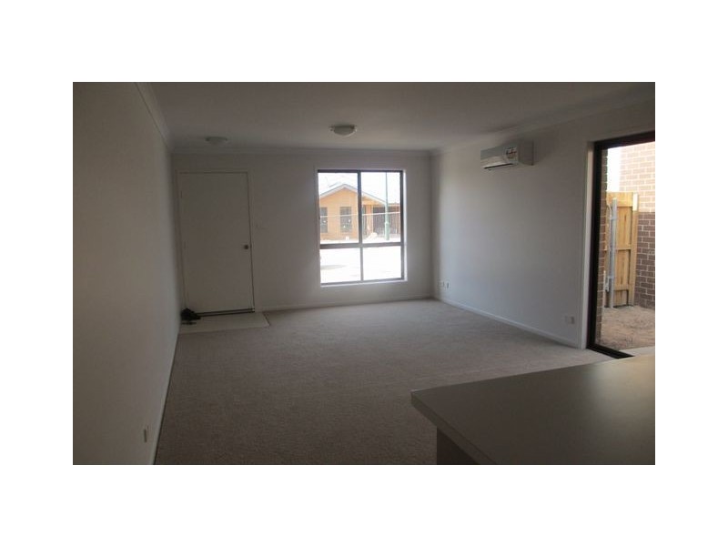 4 Sisley Street, Macgregor ACT 2615