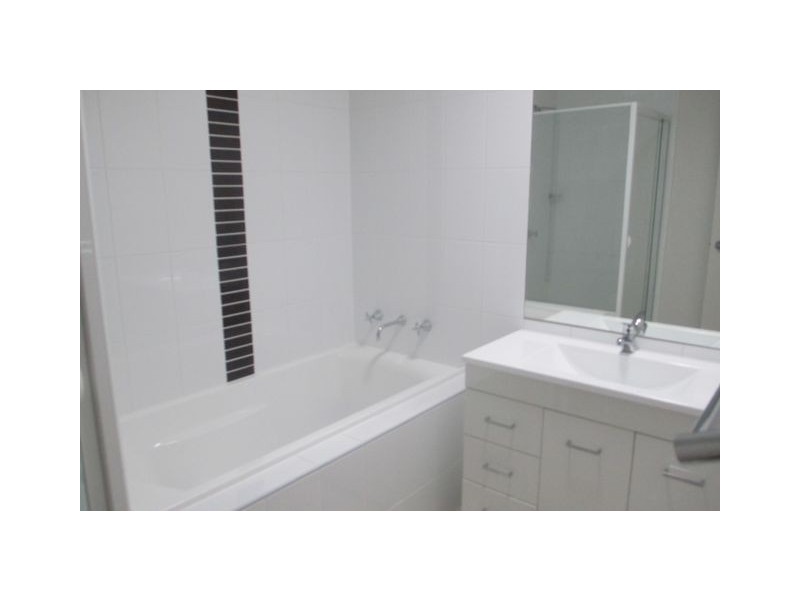 4 Sisley Street, Macgregor ACT 2615