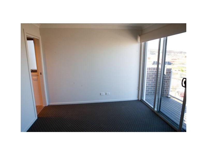 63 Stowport Avenue, Crace ACT 2911