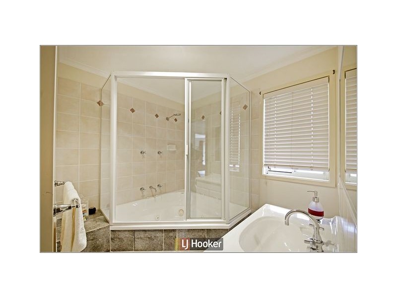 4 Kangaroo Close, Nicholls ACT 2913