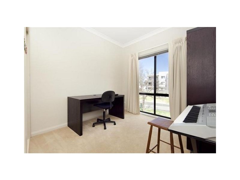 1/6 Towns Crescent, Turner ACT 2612