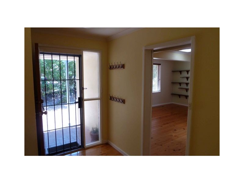 9 Alawa Street, Waramanga ACT 2611