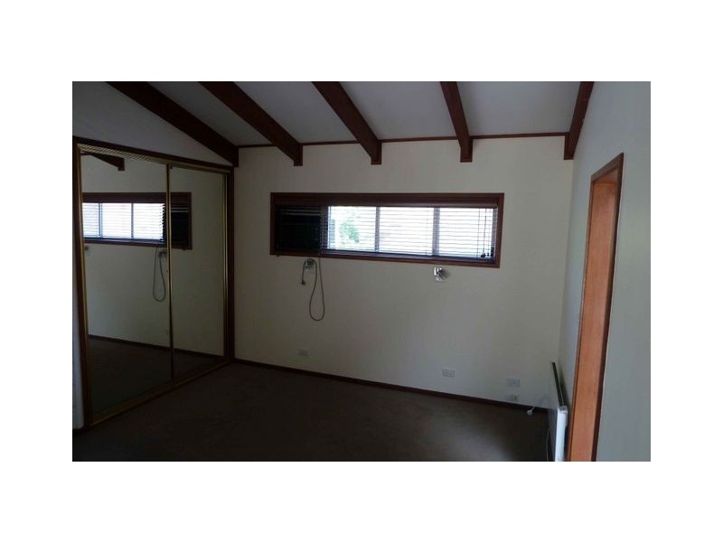 9 Alawa Street, Waramanga ACT 2611