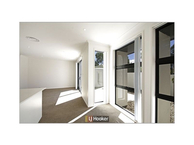 15/10 Helpmann Street, Bonython ACT 2905