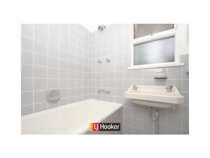 18 Waller Crescent, Campbell ACT 2612
