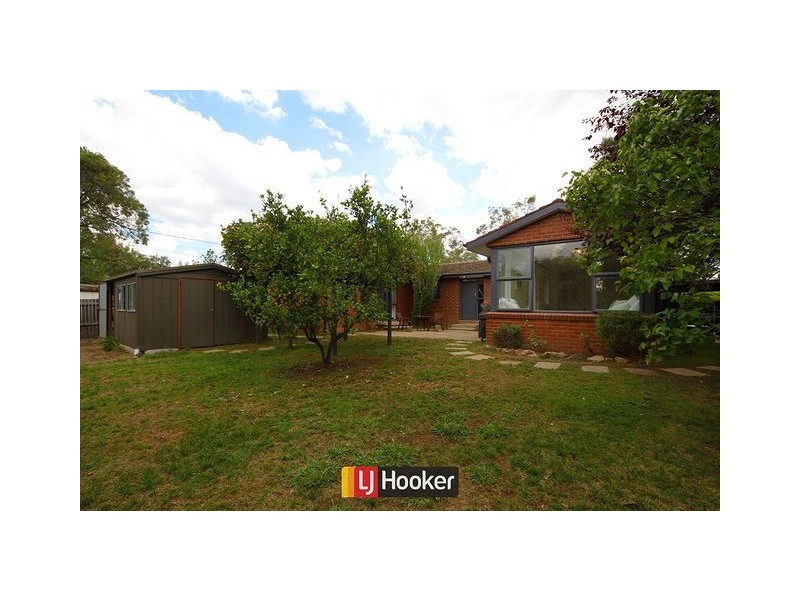 18 Waller Crescent, Campbell ACT 2612