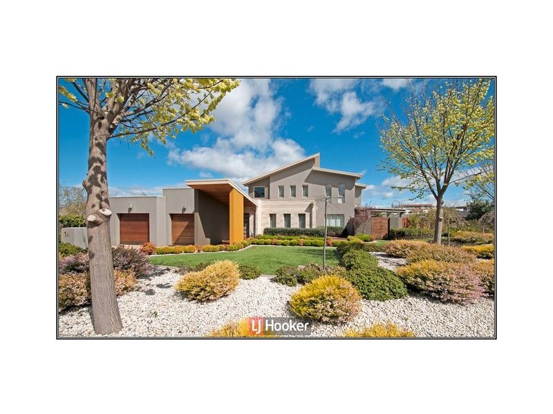 14 Eric Mawson Street, Harrison ACT 2914