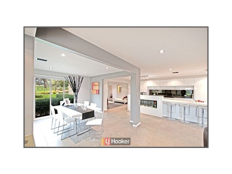 14 Eric Mawson Street, Harrison ACT 2914