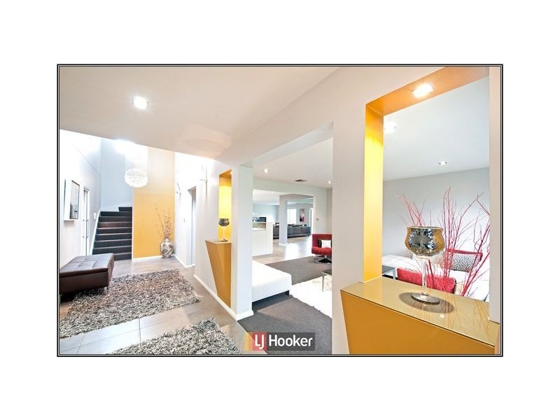 14 Eric Mawson Street, Harrison ACT 2914