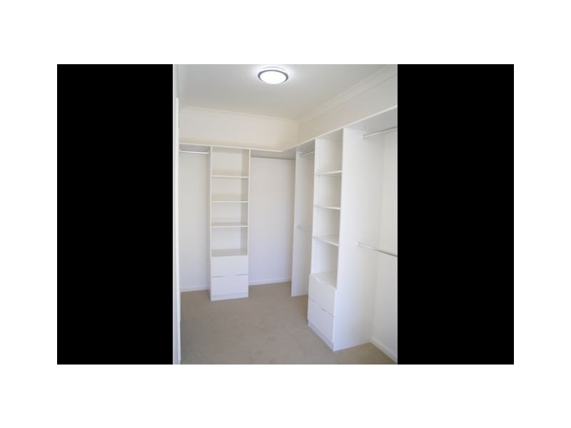 42 Serventy Street, Weston ACT 2611