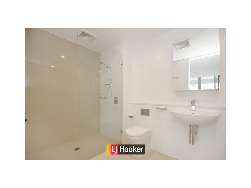 116/50 ‘Quayside’ Eastlake Parade, Kingston ACT 2604