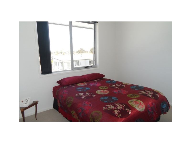 23/329 Flemington Road, Franklin ACT 2913