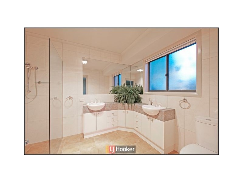 39 Diamond Street, Amaroo ACT 2914