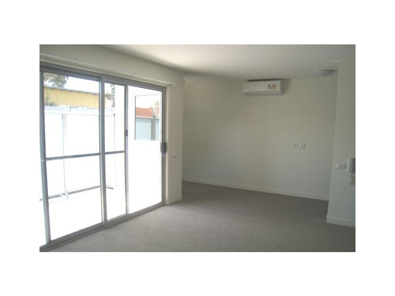 18/13-15 Wise Street, Braddon ACT 2612