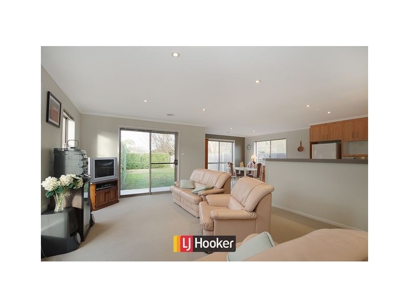 7/100 Molonglo Street, Bungendore NSW 2621