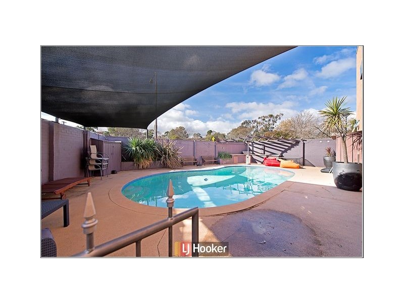 2 Waramanga Place, Waramanga ACT 2611