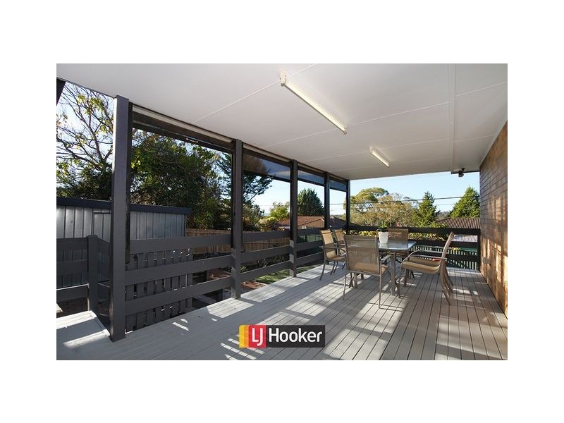 4 Ballow Crescent, Macgregor ACT 2615