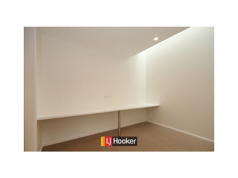 307/50 ‘Quayside’ Eastlake Parade, Kingston ACT 2604