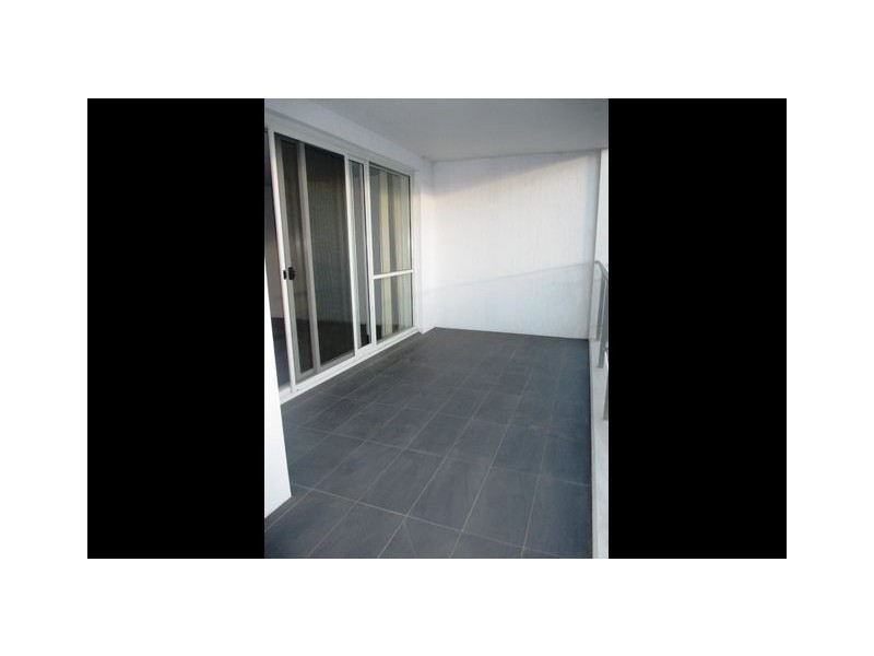 140/68 College Street, Belconnen ACT 2617