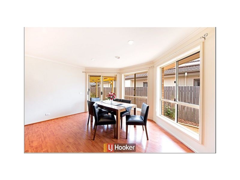 13 Jeannie Gunn Street, Franklin ACT 2913