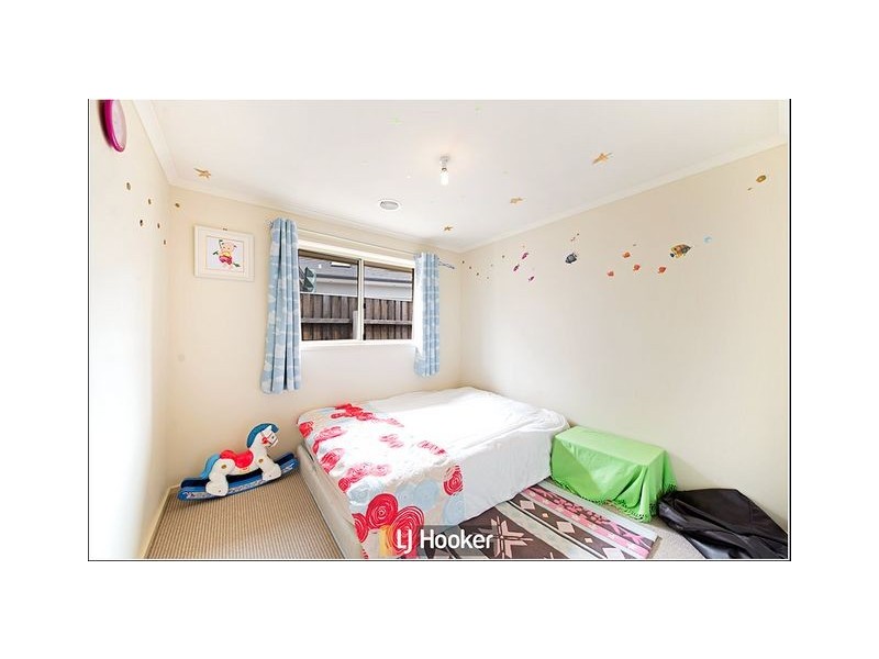 13 Jeannie Gunn Street, Franklin ACT 2913