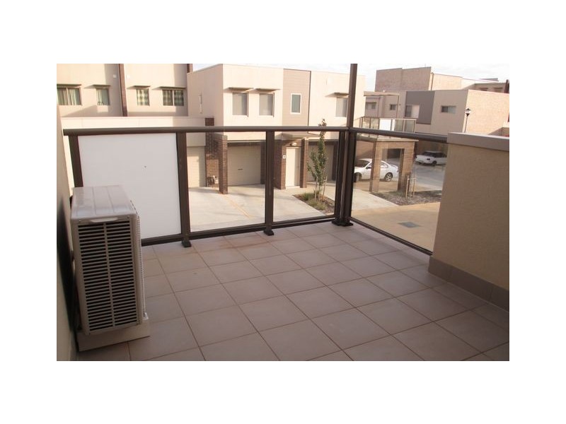 73/64 Kings Canyon, Harrison ACT 2914