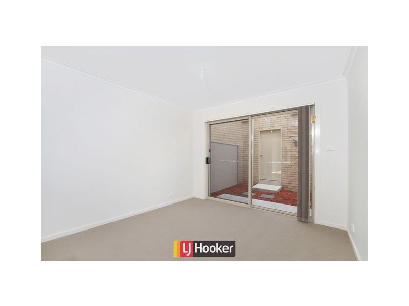 52/64 Kings Canyon, Harrison ACT 2914
