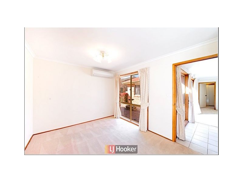 7 Gratton Place, Isaacs ACT 2607
