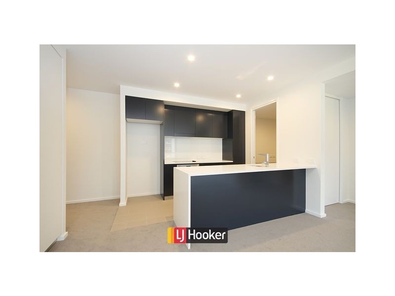 128/50 ‘Quayside’ Eastlake Parade, Kingston ACT 2604
