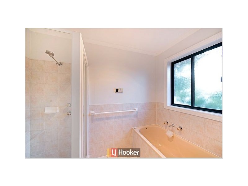 13 Gara Place, Amaroo ACT 2914