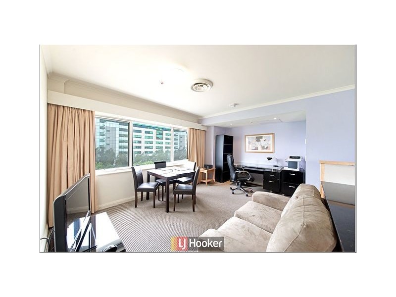 602/2 Akuna Street, City ACT 2601