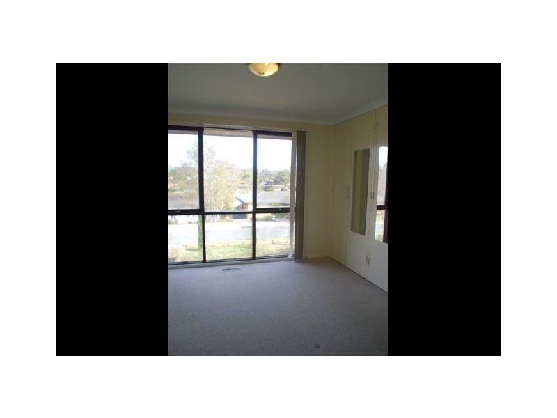 8 Fowles Street, Weston ACT 2611