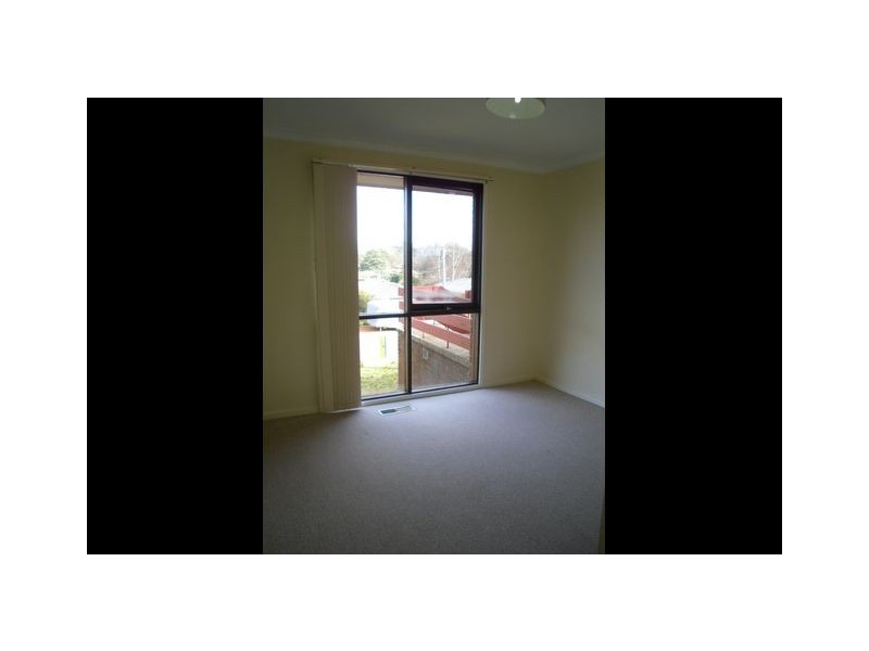 8 Fowles Street, Weston ACT 2611