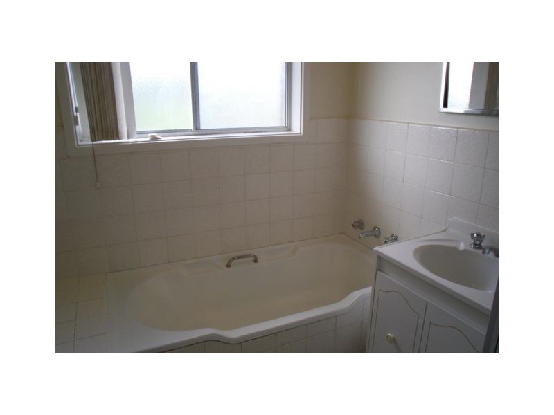 8 Fowles Street, Weston ACT 2611