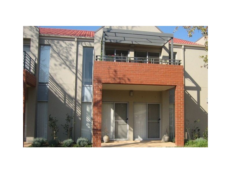 9/10 Coolac Place, Braddon ACT 2612