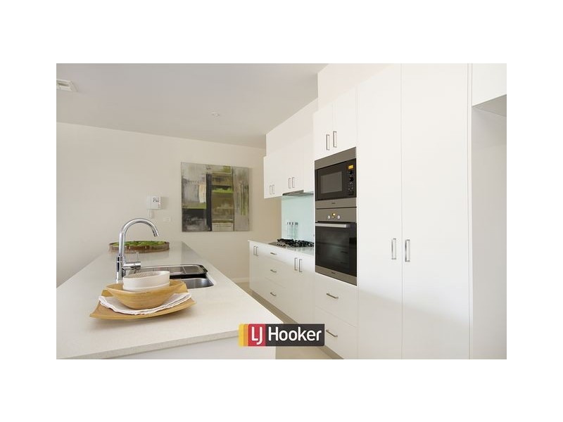 10/28 Canberra Avenue, Forrest ACT 2603