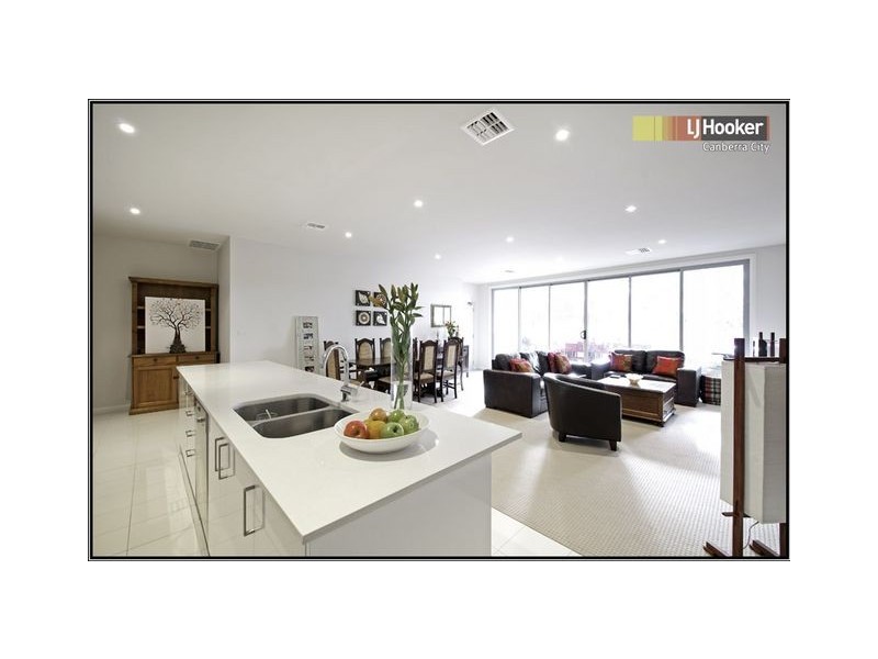 11/28 Canberra Avenue, Griffith ACT 2603