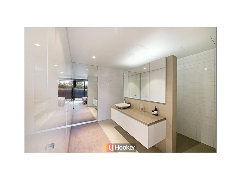 102/2 Grose Street, Deakin ACT 2600