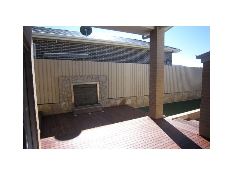 48 Loma Ruddock Street, Forde ACT 2914