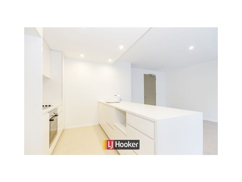 205/50 ‘Quayside’ Eastlake Parade, Kingston ACT 2604
