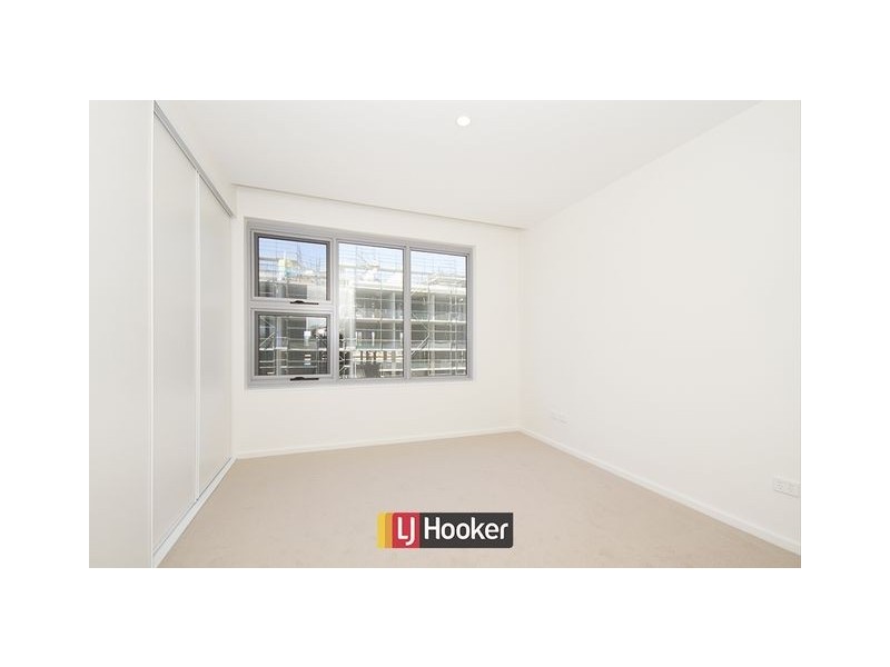 205/50 ‘Quayside’ Eastlake Parade, Kingston ACT 2604