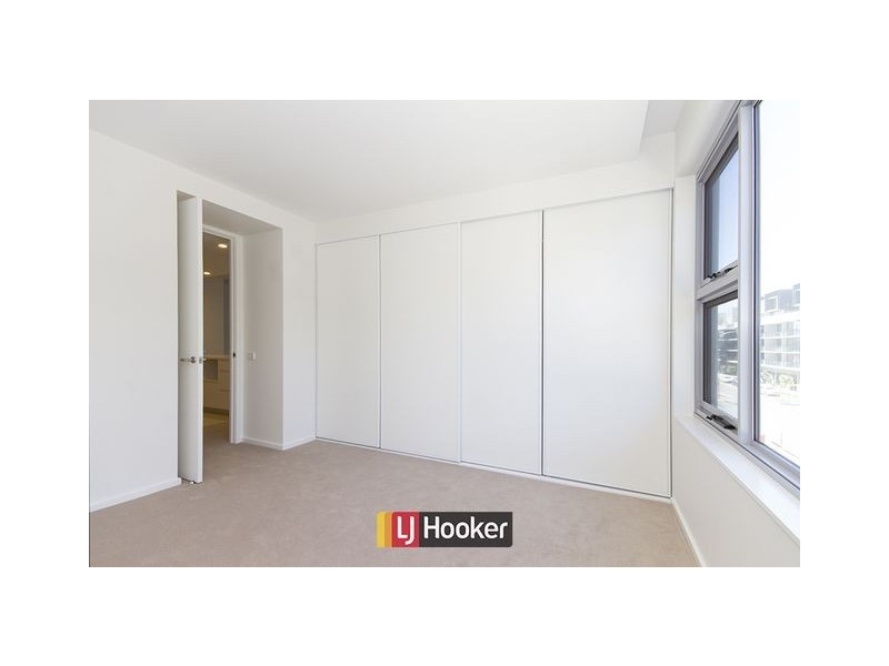 205/50 ‘Quayside’ Eastlake Parade, Kingston ACT 2604